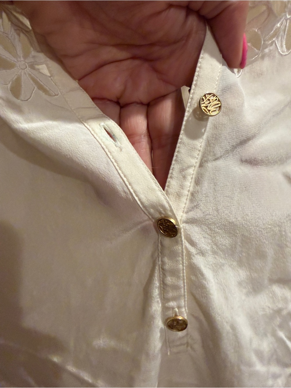 Lilly Pulitzer Cream Elsa Embroidered Split-Neck Blouse - Picture 3 of 4